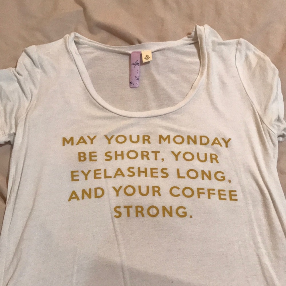 Tee